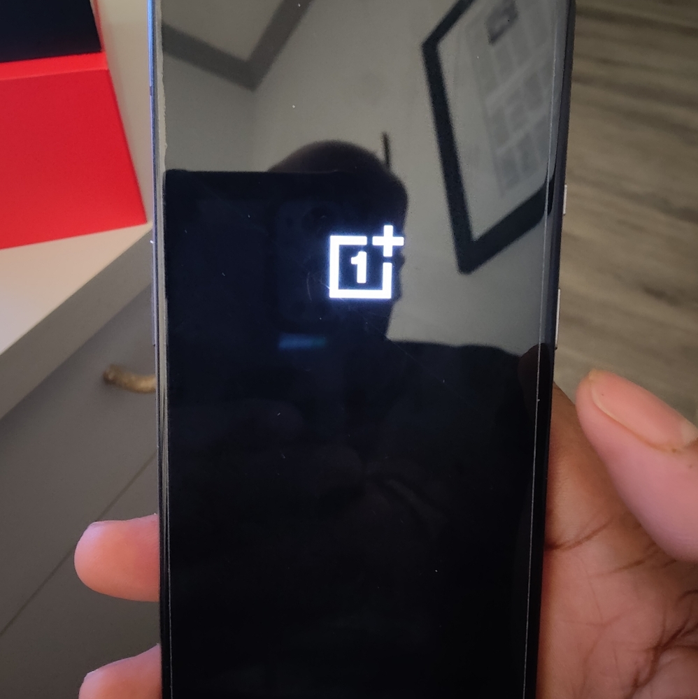 Carrier Unlocked OnePlus 7T Smartphone